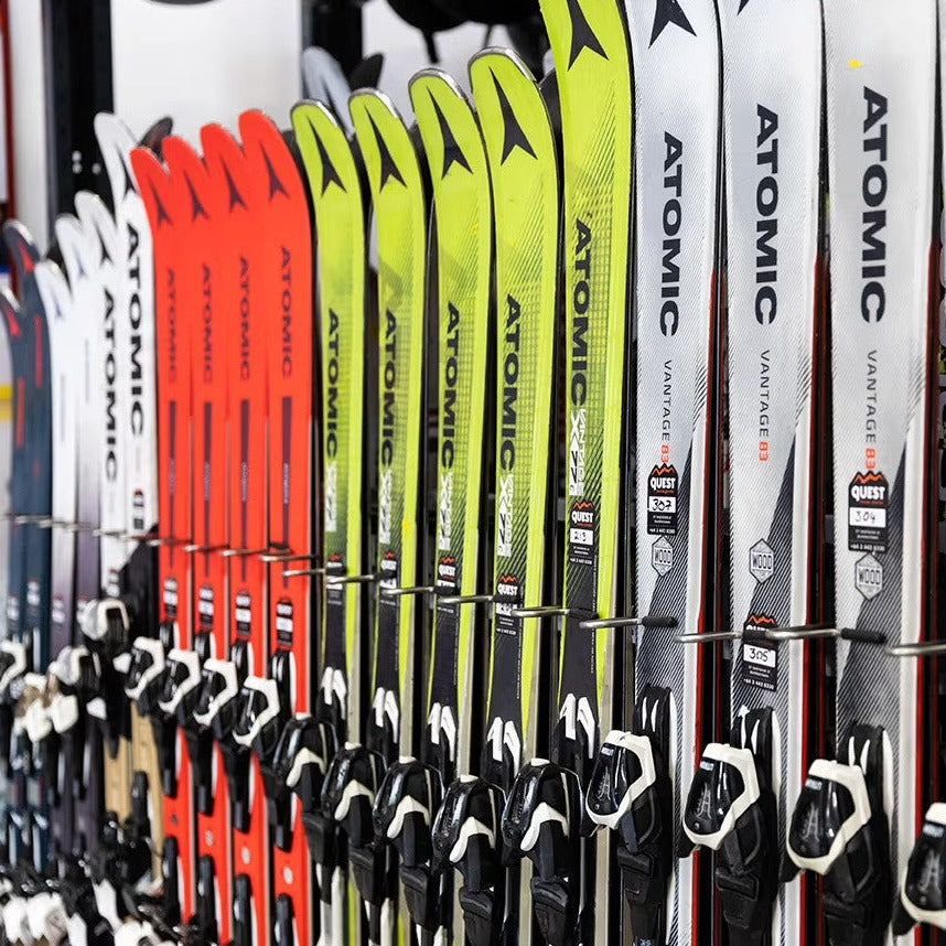 Rental Gear Skis - Quest