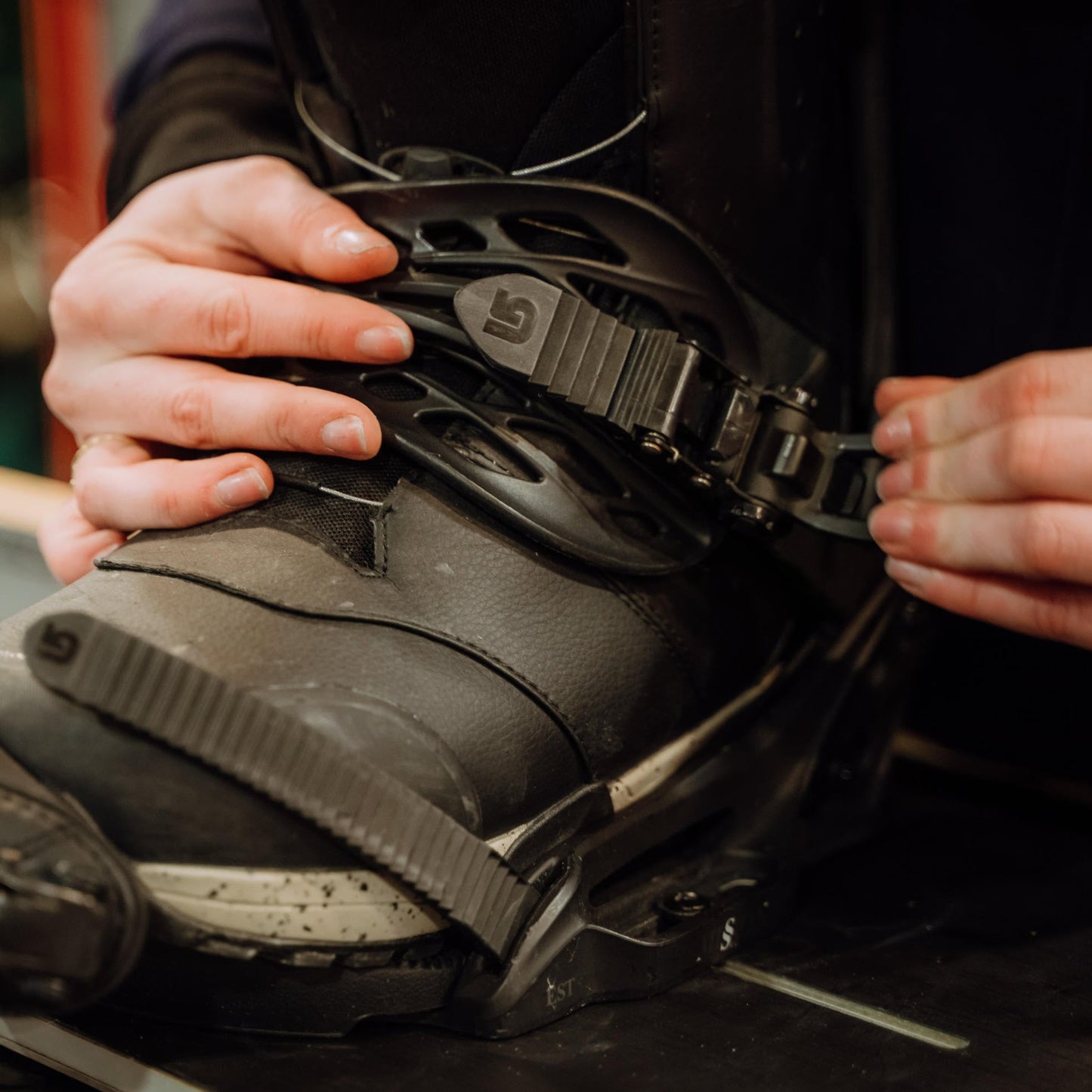 Rental Gear Snowboards - Browns